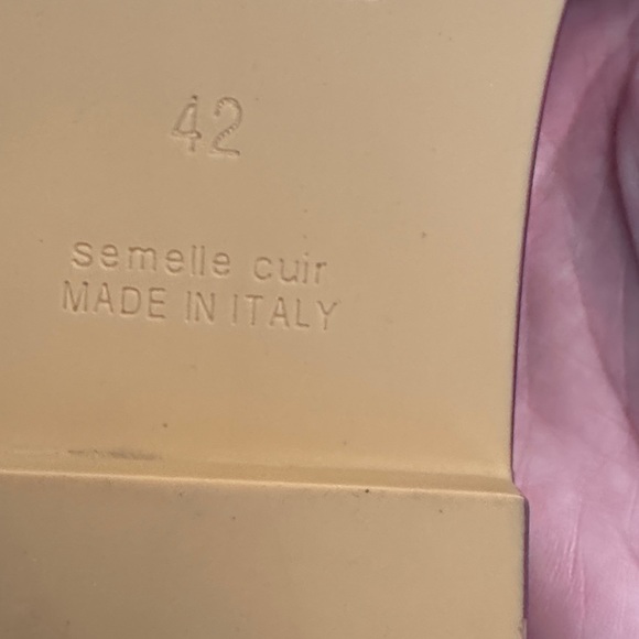 No brand. My personal sandals I wore - Picture 2 of 2